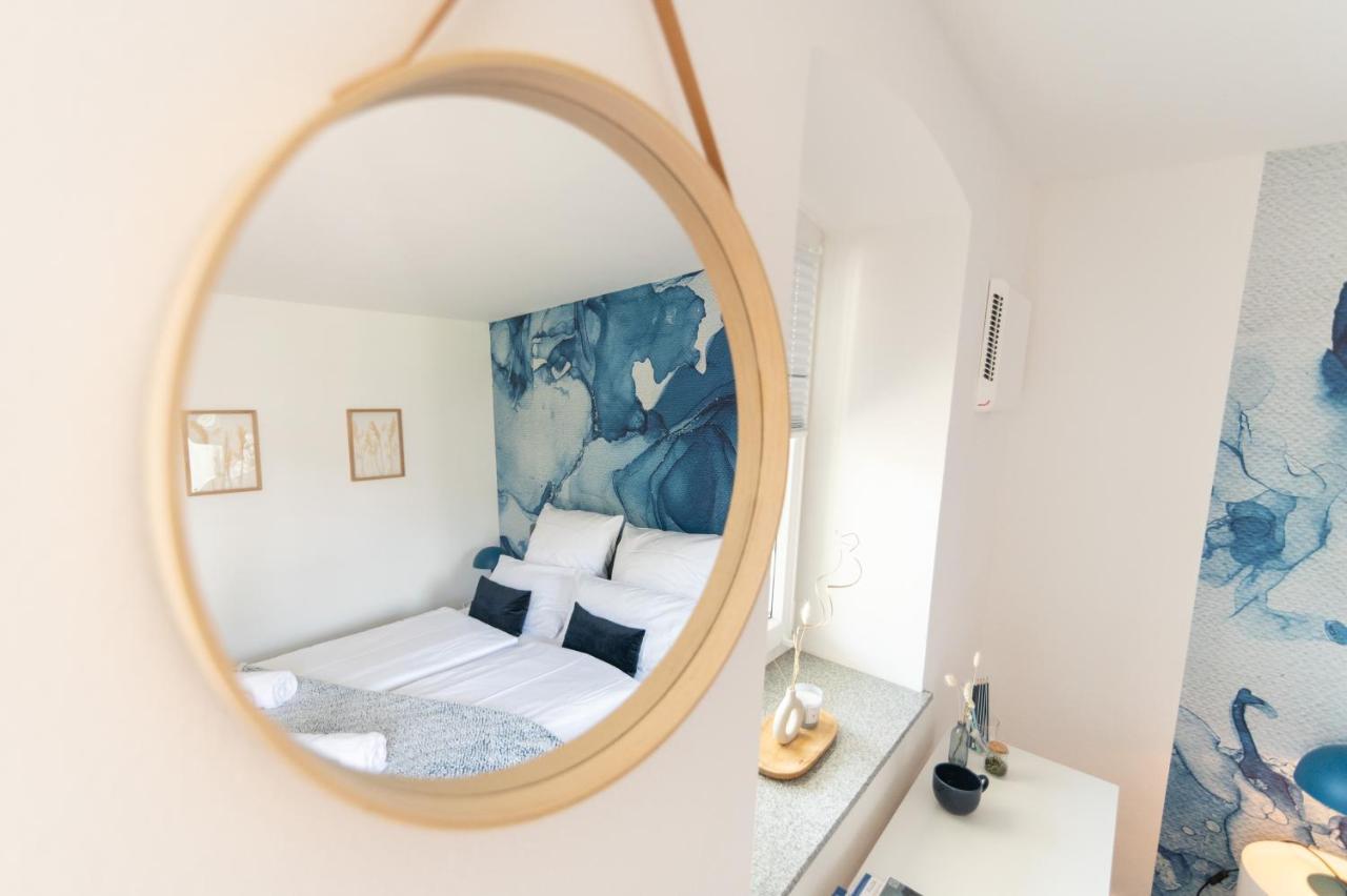 Peter Apartments - Apartment Mit Eigenem Eingang I 30Qm I Zentrale Lage I Bad I Kueche I Terrasse I Tv Fulda Dış mekan fotoğraf