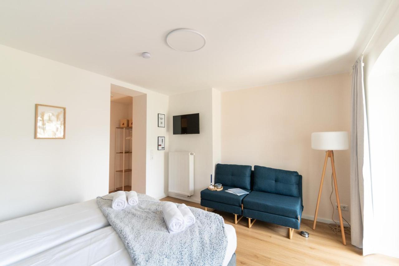 Peter Apartments - Apartment Mit Eigenem Eingang I 30Qm I Zentrale Lage I Bad I Kueche I Terrasse I Tv Fulda Dış mekan fotoğraf